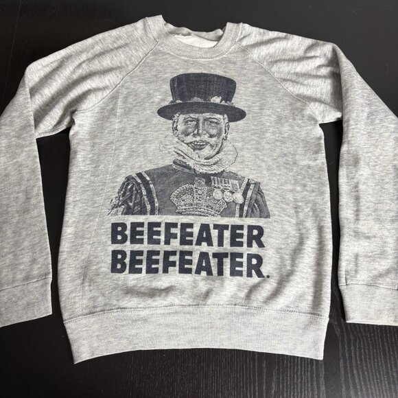 Vintage 80s BEEFEATER Gin Mens Small Heather Gray Crewneck Sweatshirt 1980s - Picture 1 of 9